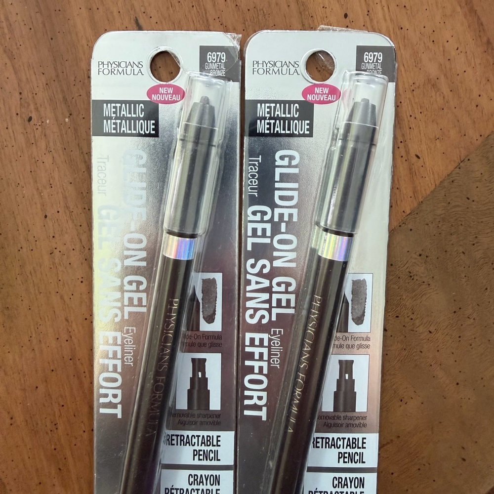 Physicians Formula Metallic Glide-On Gel Eyeliner last two